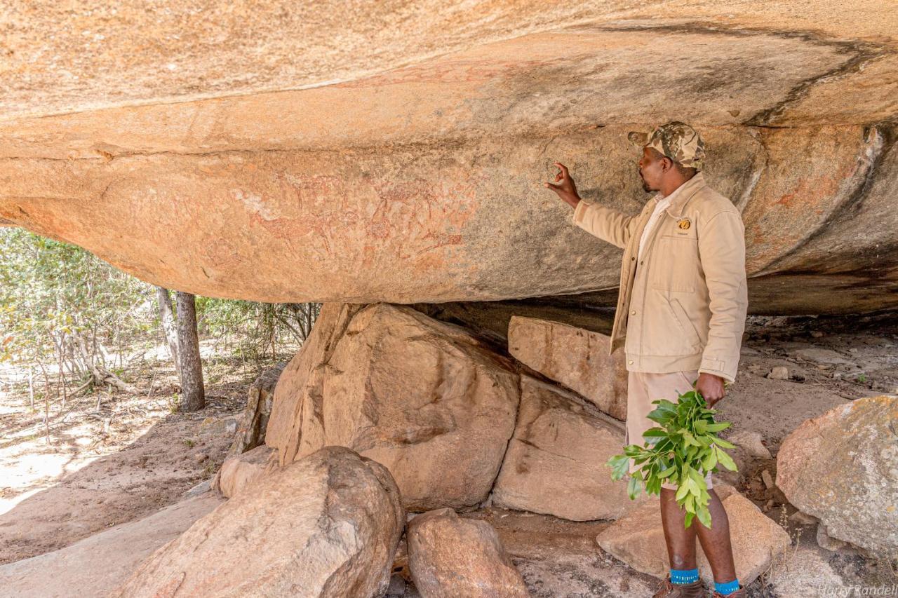 Matopos Big Cave Campヴィラ エクステリア 写真